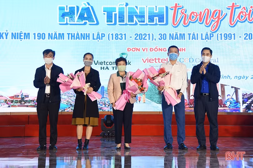 Trao giải 15 tác phẩm xuất sắc Cuộc thi video clip “Hà Tĩnh trong tôi”