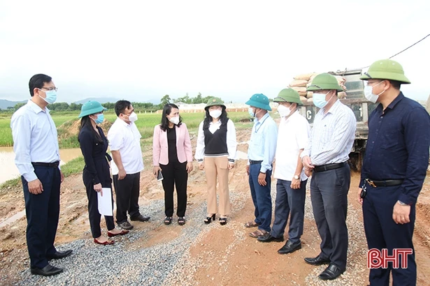 Thạch Hà cần quan tâm, tham mưu tháo gỡ vướng mắc các dự án chậm triển khai