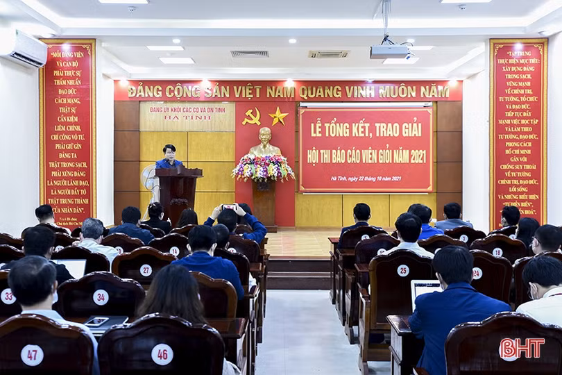 Giảng viên Trường Chính trị Trần Phú nhất Hội thi Báo cáo viên giỏi năm 2021