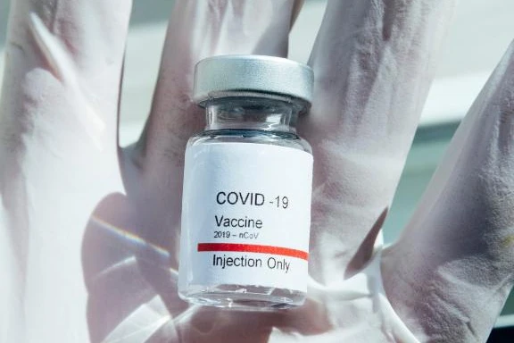 Các loại vaccine phòng COVID-19 cho trẻ em trên thế giới