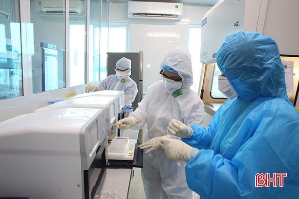 Ngày 18/10, Hà Tĩnh có 3 trường hợp F1 mắc COVID-19