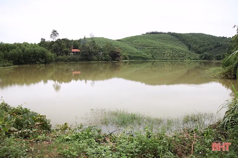 Sớm khắc phục các điểm sạt lở do mưa lớn ở Vũ Quang