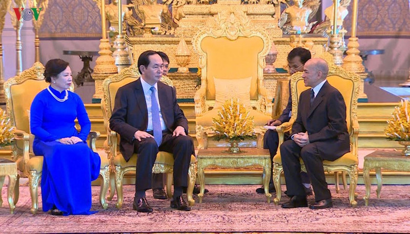 nhung chuyen cong du noi bat cua lanh dao dang nha nuoc nam 2016
