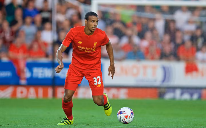 top 10 ban hop dong he xat ra mieng tai premier league 2016