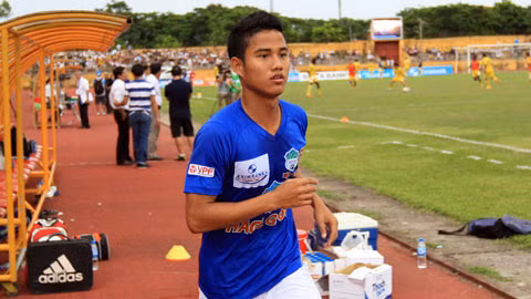 phut chot quan bau duc tan mong k league