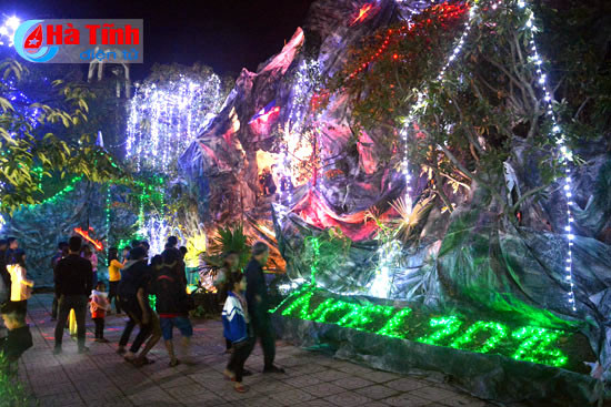 lung linh sac mau giang sinh cua giao dan ha tinh