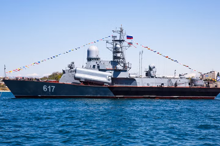 diem danh 9 chien ham chu luc trong ham doi bien den