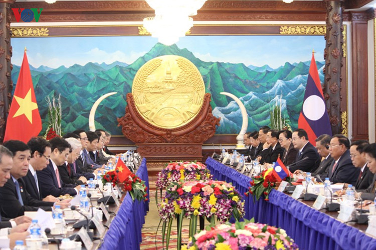 nhung chuyen cong du noi bat cua lanh dao dang nha nuoc nam 2016