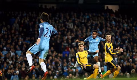 qua cau toan arsenal tu dang 3 diem cho man city