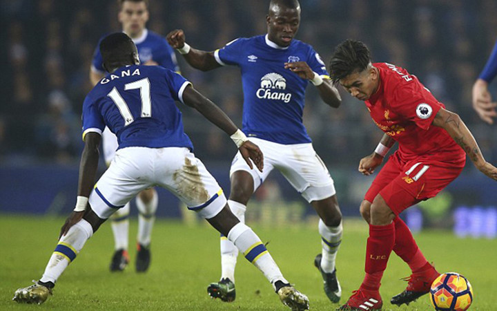 toan canh chien thang kich tinh cua liverpool truoc everton