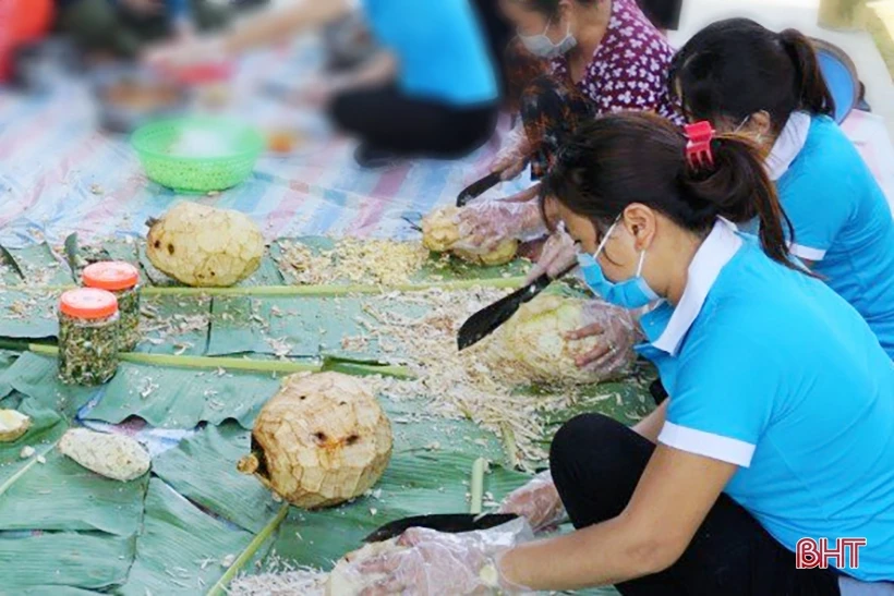Người Hà Tĩnh đồng lòng, chung sức cùng đồng bào miền Nam phòng, chống dịch