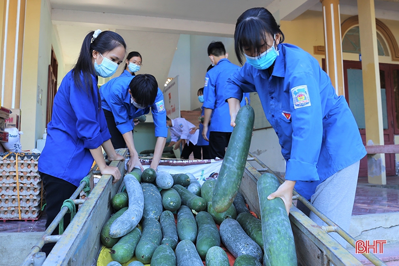 Người Hà Tĩnh đồng lòng, chung sức cùng đồng bào miền Nam phòng, chống dịch