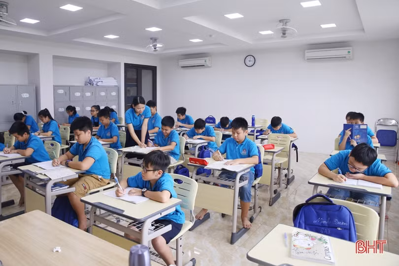 Trường Albert Einstein: Cùng học sinh vượt qua những ngày hè oi ả