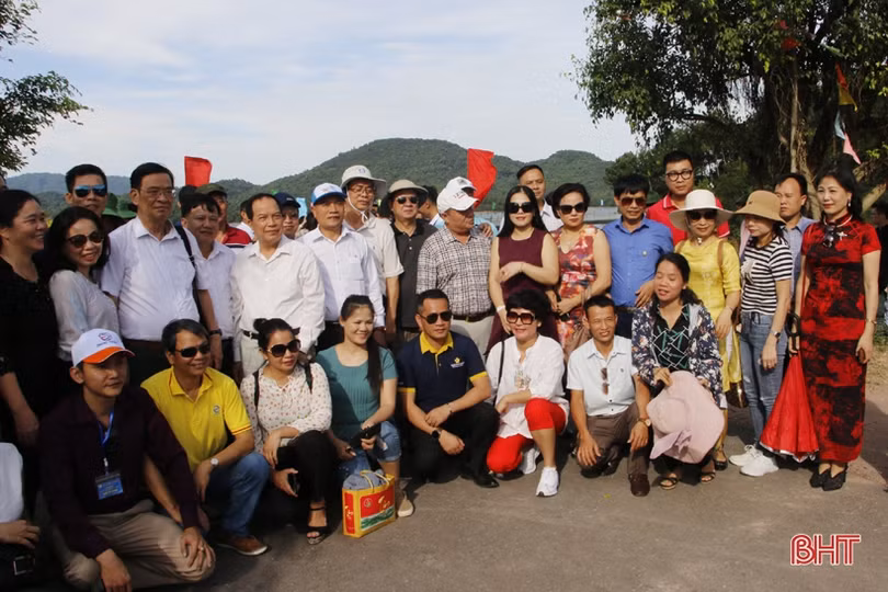 Hơn 200 công ty du lịch các tỉnh phía Bắc khảo sát, kết nối du lịch tại Hà Tĩnh