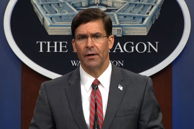 Phản đối dùng quân đội dẹp bạo loạn, Bộ trưởng Quốc phòng Mỹ đối đầu ông Trump?