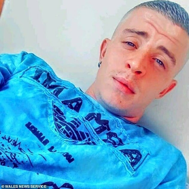 Tên trộm nhận hai năm tù sau khi bị con vẹt phát hiện