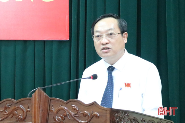 Ông Đặng Trần Phong giữ chức Chủ tịch UBND huyện Can Lộc
