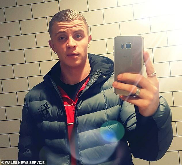 Tên trộm nhận hai năm tù sau khi bị con vẹt phát hiện