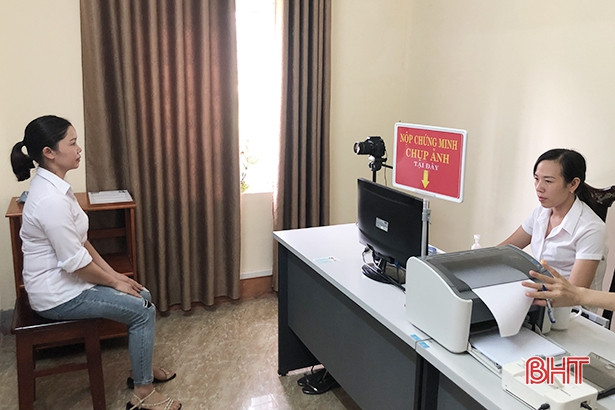 Người dân Hà Tĩnh làm sẵn hộ chiếu, chờ cơ hội xuất cảnh