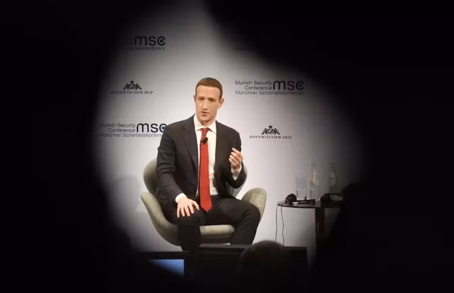 Tỷ phú Mỹ thắng đậm trong mùa COVID-19: Người giàu càng giàu, người nghèo mãi nghèo?