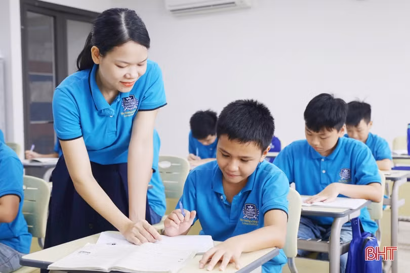 Trường Albert Einstein: Cùng học sinh vượt qua những ngày hè oi ả