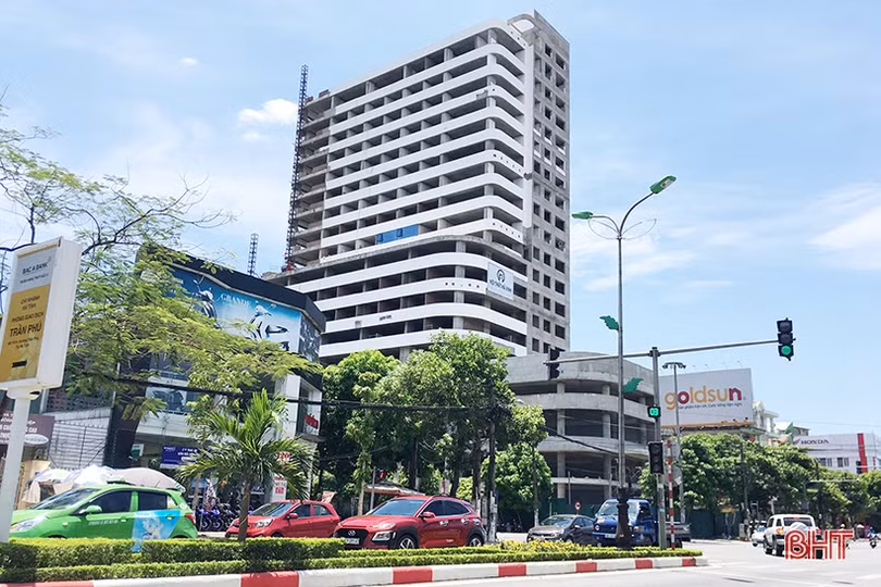 Công ty CP Tập đoàn Hoành Sơn gắn công tác xây dựng Đảng với sản xuất, kinh doanh