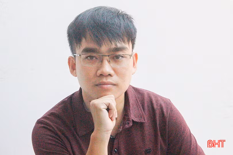 Nhà báo Lê Đức Hùng - phóng viên Báo điện tử VnExpress.