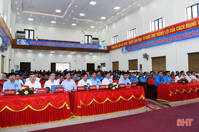 Các đại biểu tham dự đại hội. 12.jpg