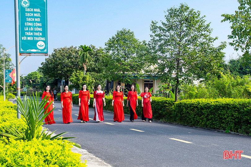 Học Bác giúp Đảng bộ và Nhân dân xã Cẩm Vịnh (Cẩm Xuyên) trở thành một trong những địa phương đi đầu trong xây dựng NTM của tỉnh. a3.jpg