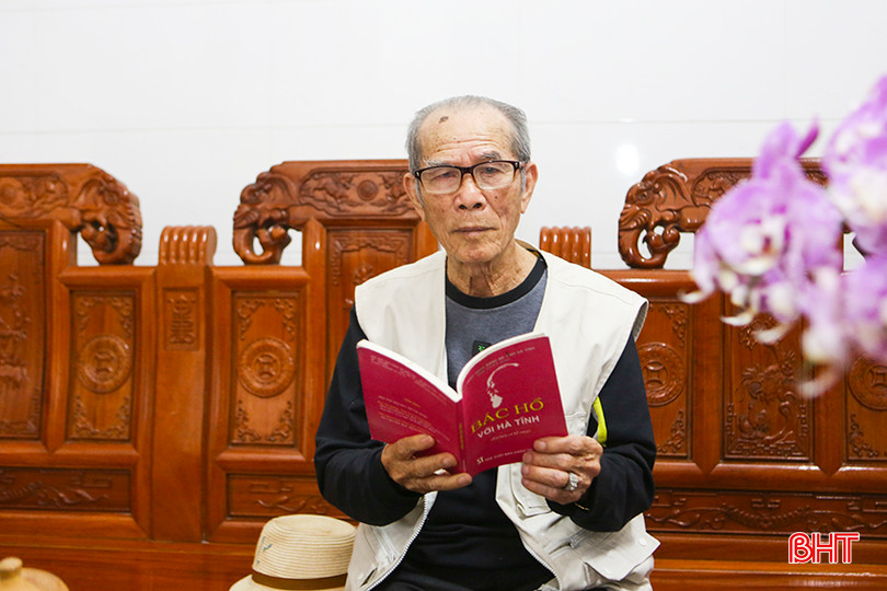Ông Trần Hậu Khánh (SN 1934)- Phó Chủ tịch Hội Người cao tuổi phường Bắc Hà (TP Hà Tĩnh). b1.jpg