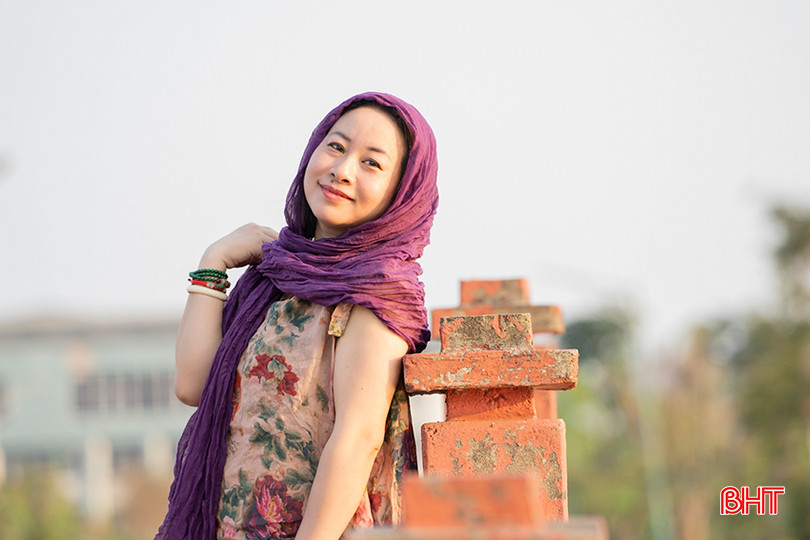 Nhà văn Trần Quỳnh Nga (hiện công tác tại Hội Liên hiệp VHNT Hà Tĩnh). a5.jpg