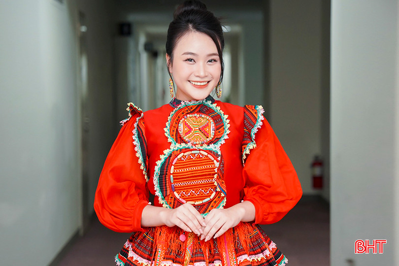 Ca sỹ Trần Vân Anh. b4.jpg