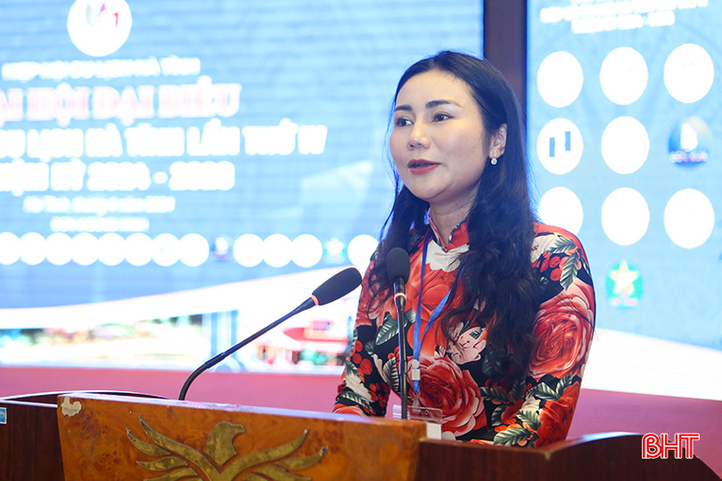 Bà Thân Thị Nghị - Chi hội trưởng Chi hội Nhà hàng -Khách sạn: Mong muốn các cấp ngành cần có chính sách về các loại thuế phí ưu đãi đối với khách sạn, nhà hàng. a4.jpg