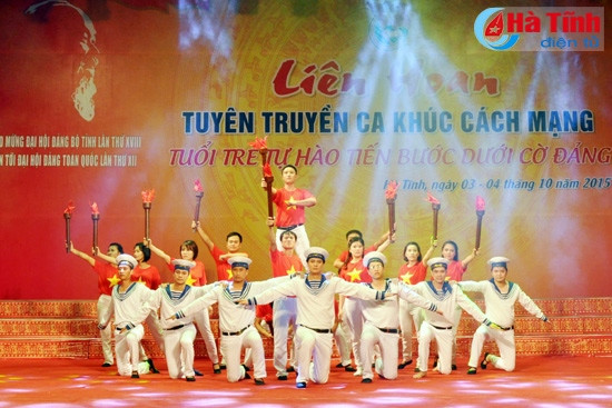 ĐVTN tham gia Liên hoan tuyên truyền ca khúc cách mạng "Tuổi trẻ tự hào tiến bước dưới cờ Đảng"