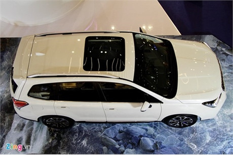 Subaru Forester 2016 không thay đổi nhiều về ngoại hình so với các phiên bản trước đó.