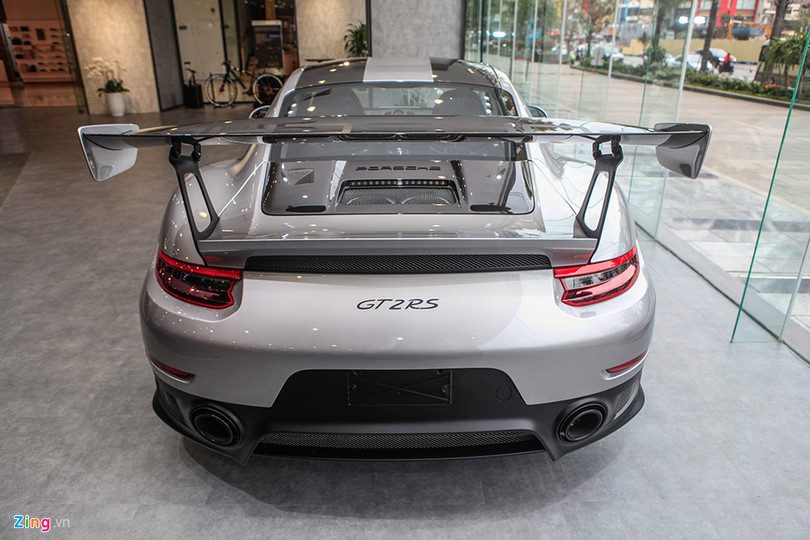 Chi tiết Porsche 911 GT2 RS mạnh nhất lịch sử, giá 20 tỷ ở Việt Nam