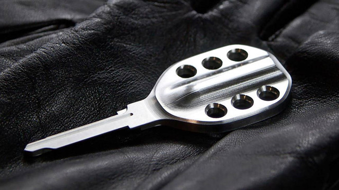 Mẫu chìa khóa nào giá cao ngang siêu xe Ferrari?