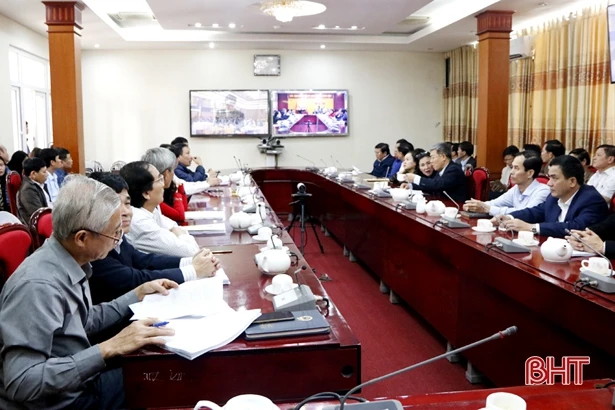 Xây dựng cơ sở pháp lý cho mô hình tích hợp bác sỹ gia đình ở trạm y tế xã