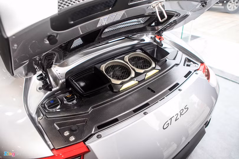 Chi tiết Porsche 911 GT2 RS mạnh nhất lịch sử, giá 20 tỷ ở Việt Nam