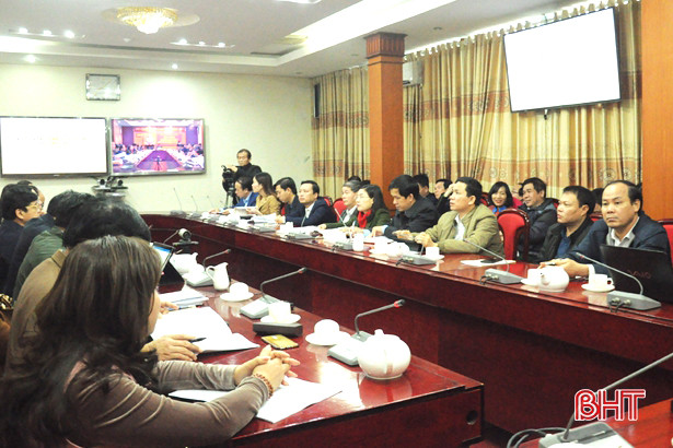 Tập trung tuyên truyền kỷ niệm 89 năm Ngày thành lập Đảng