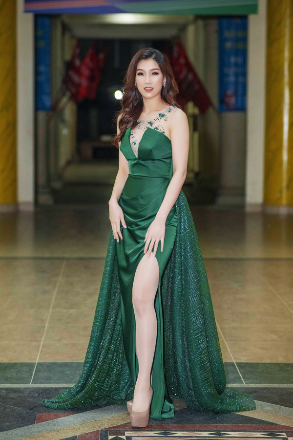 7 mỹ nhân Việt mặc đẹp nhất tuần qua