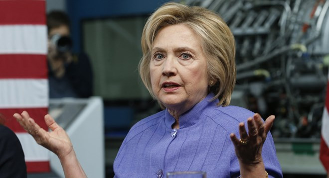 ba hillary clinton phai dieu tran bang van ban ve be boi email