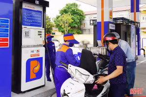 Từng bước "phủ sóng” xăng E10, đảm bảo lộ trình đề ra