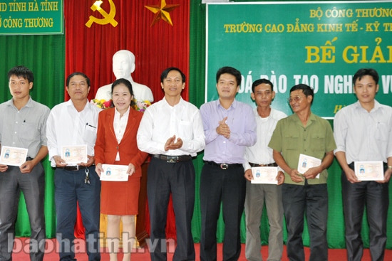 Nâng cao năng lực cho đội ngũ quản lý chợ ảnh 1