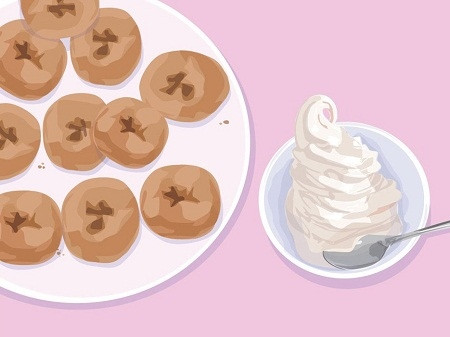 Ở Kyoto, Nhật Bản: Một tá bánh sữa đậu nành và một cốc kem sữa đậu ở chợ Nishiki.