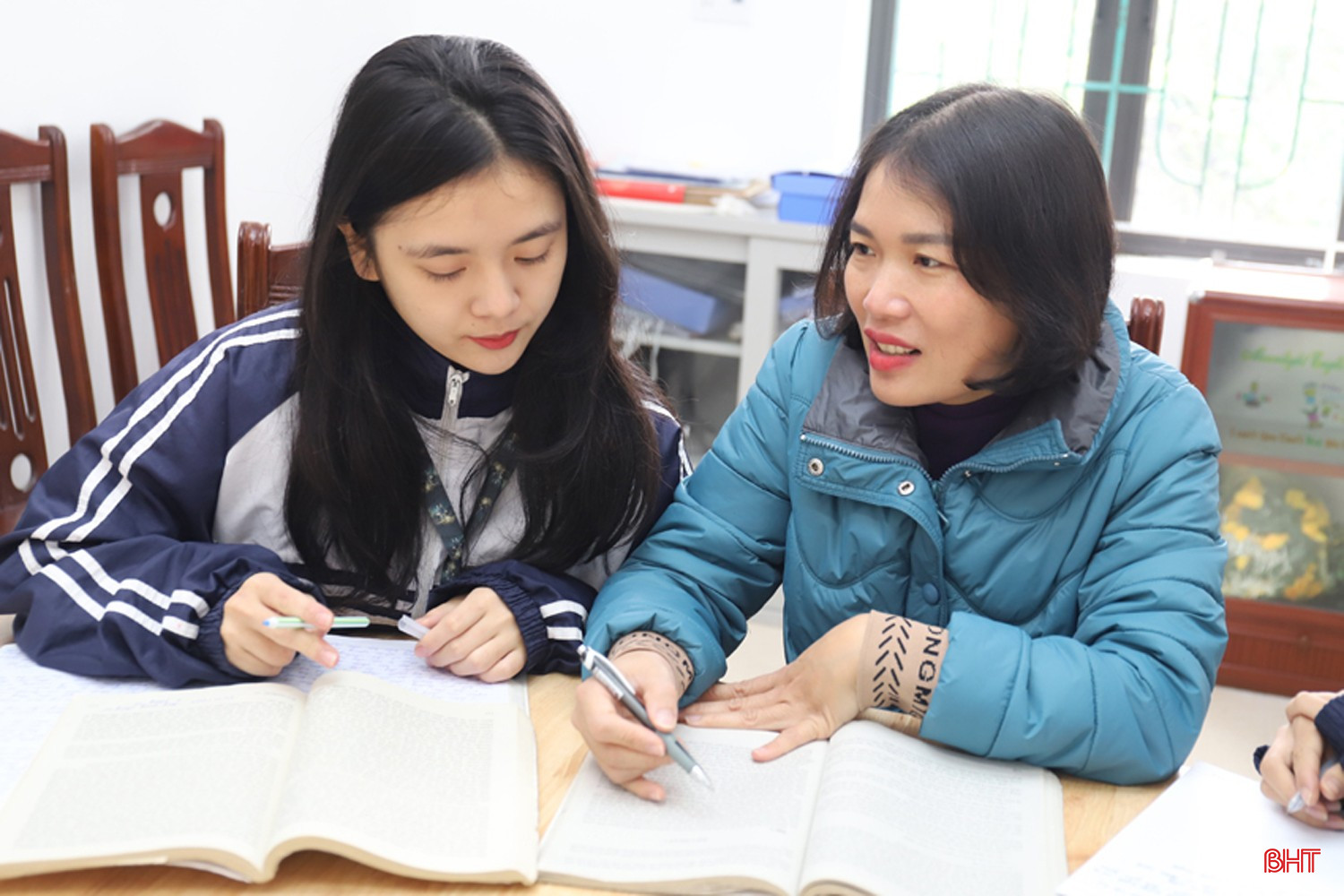 Liên tục 3 năm liền (2022, 2023, 2024), em Lê Thị Thanh Huyền - học sinh Trường THPT Lê Hữu Trác đạt giải cao học sinh giỏi môn Văn cấp tỉnh. bqbht_br_img-0191.jpg