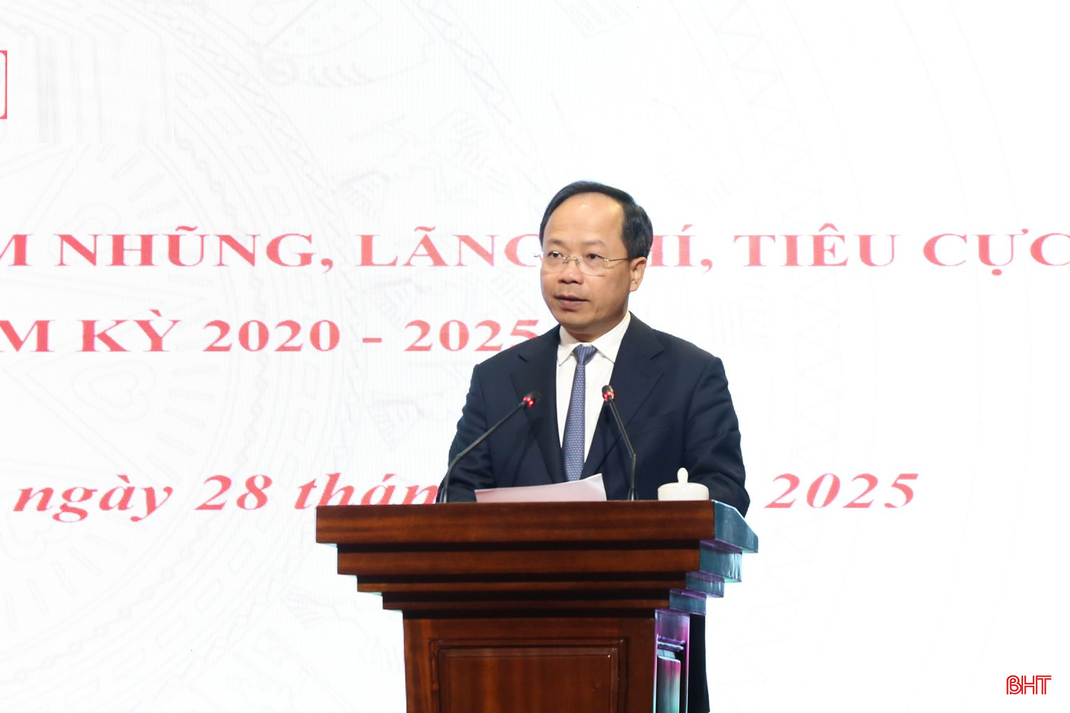 Bí thư Tỉnh ủy Nguyễn Duy Lâm kết luận hội nghị. bqbht_br_13a.jpg