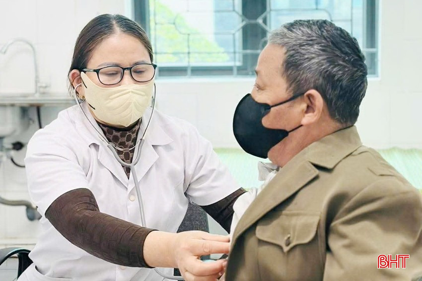 Việc thống nhất mô hình quản lý về y tế tạo thuận lợi trong nâng cao năng lực chuyên môn cho hệ thống y tế cơ sở. bqbht_br_sap-xep-3a.jpg