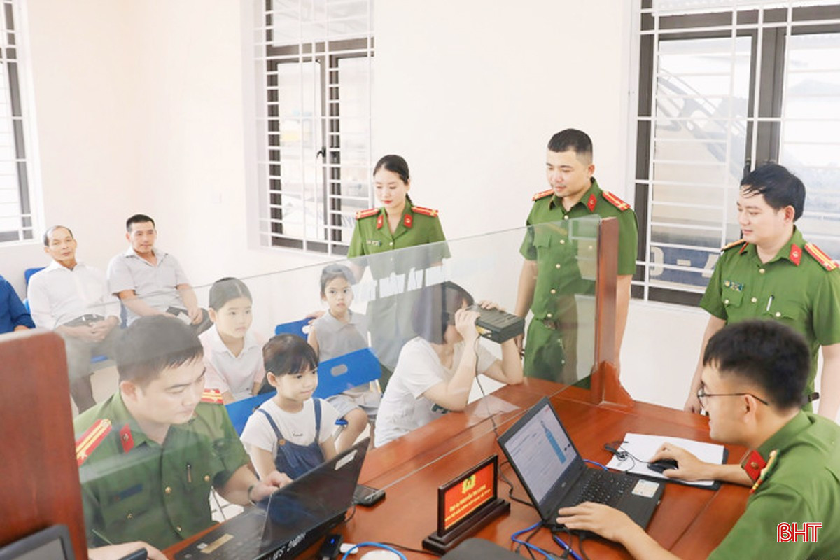 Thời gian qua, tỉnh đã tập trung hoàn thiện cơ sở dữ liệu để thúc đẩy quá trình chuyển đổi số, xây dựng chính quyền điện tử, chính quyền số. bqbht_br_image-11.jpg