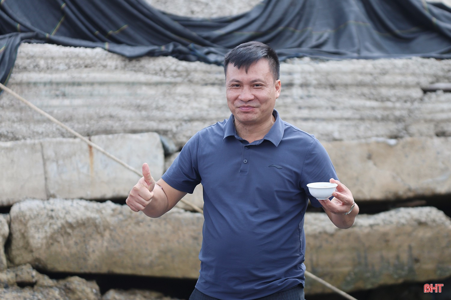 Mực nhảy Vũng Áng “hút khách" dịp nghỉ lễ ảnh 11